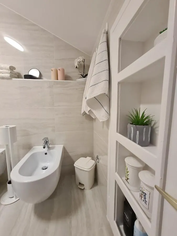 Apartment Magnolia بيتريتْشاني
